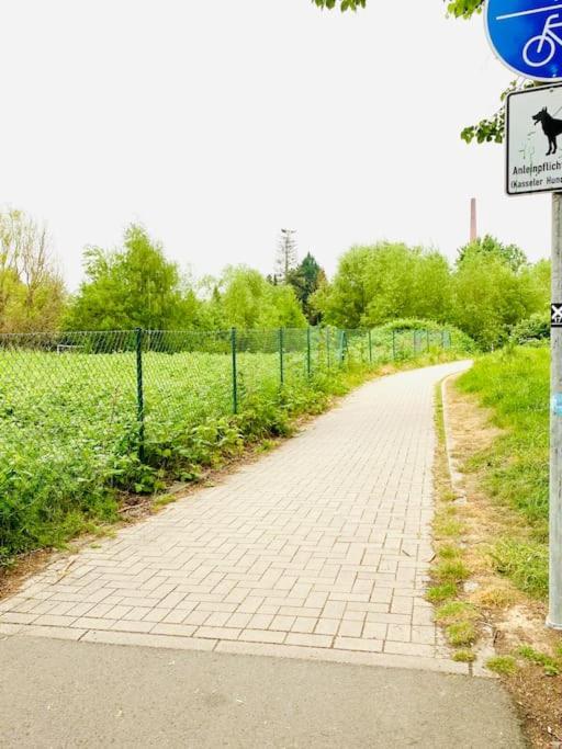 Kassel: Alles, Was Du Brauchst! Buitenkant foto